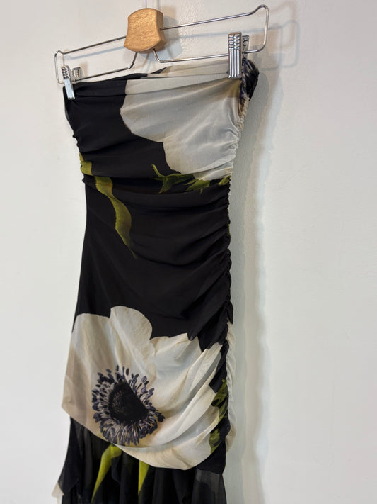 ZARA. Strapless stretch tulle dress. TS