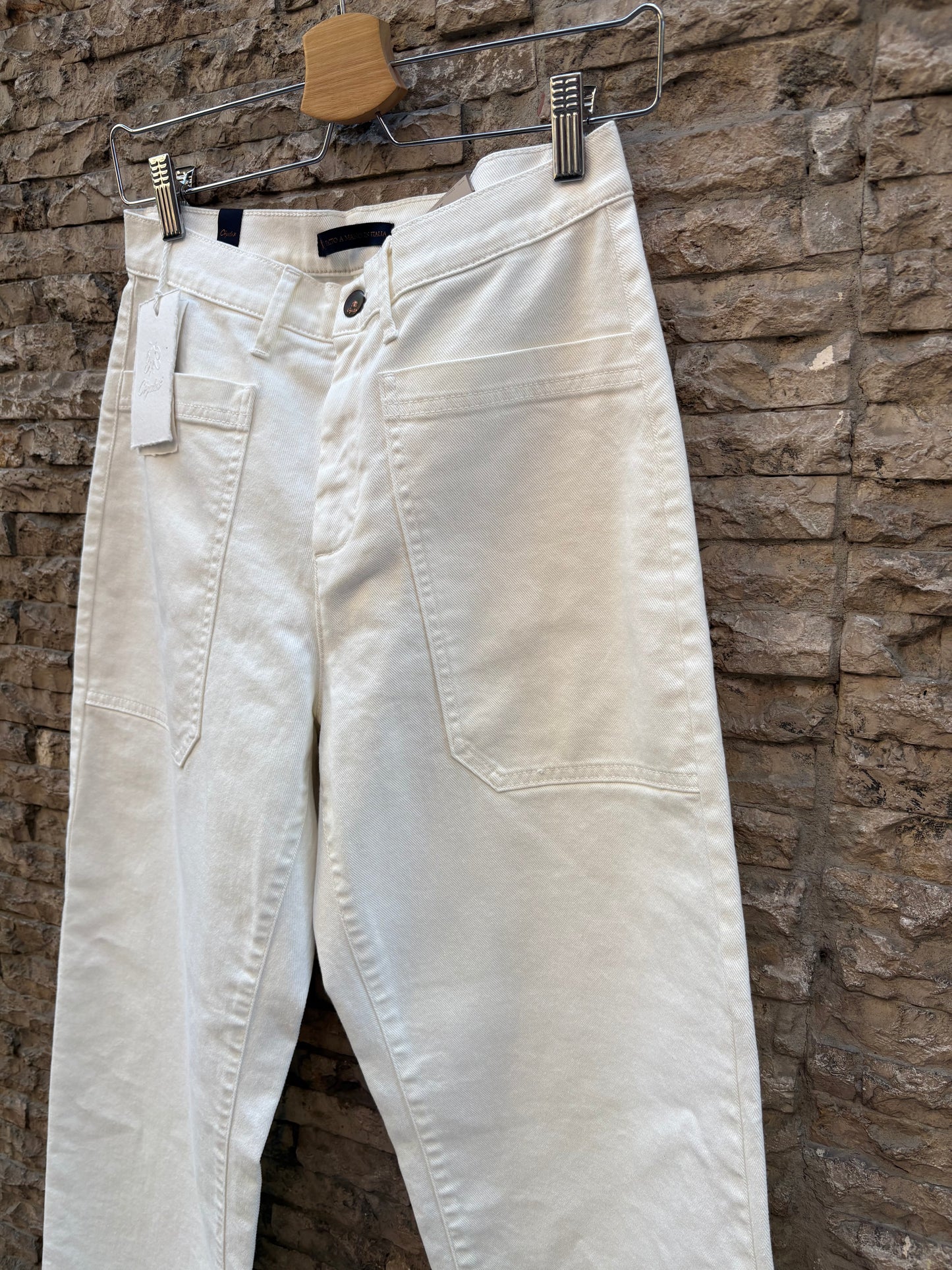 CIGALA´S. Denim blanco recto bolsillos