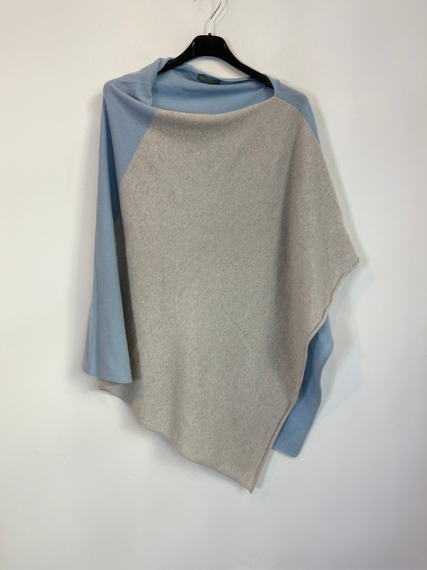 MARC JOSEPH. Poncho cashmere bicolor