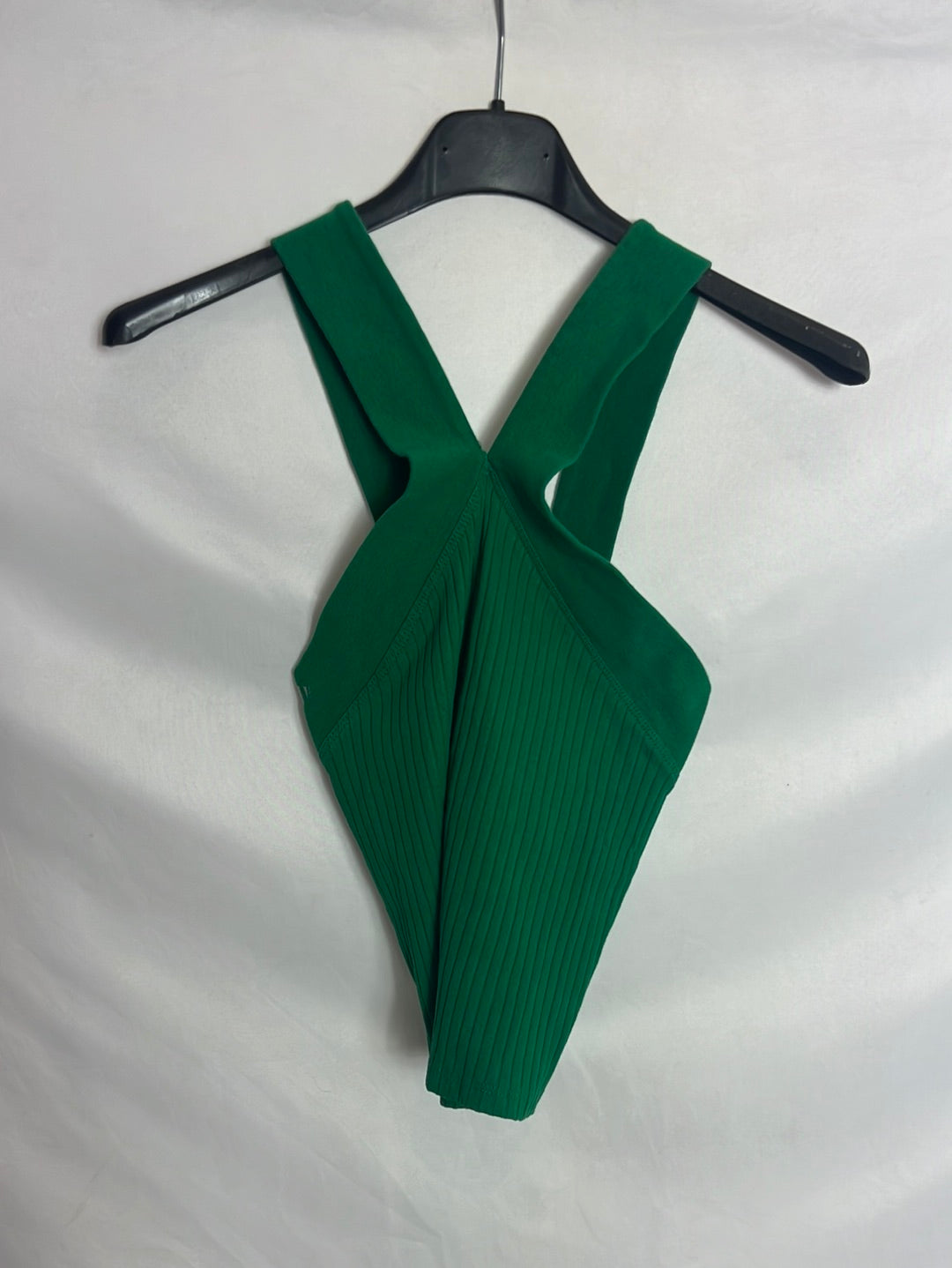 ZARA. Top verde canalé . T M