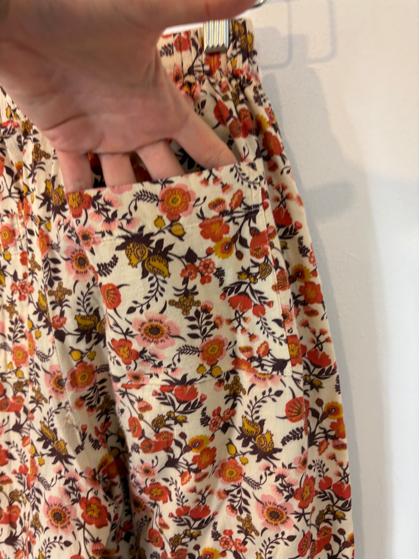 LEON &amp; HARPER. Floral cotton trousers. TS