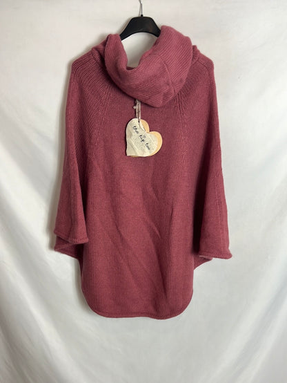THE HIP TEE. Pink hooded poncho. YOUR