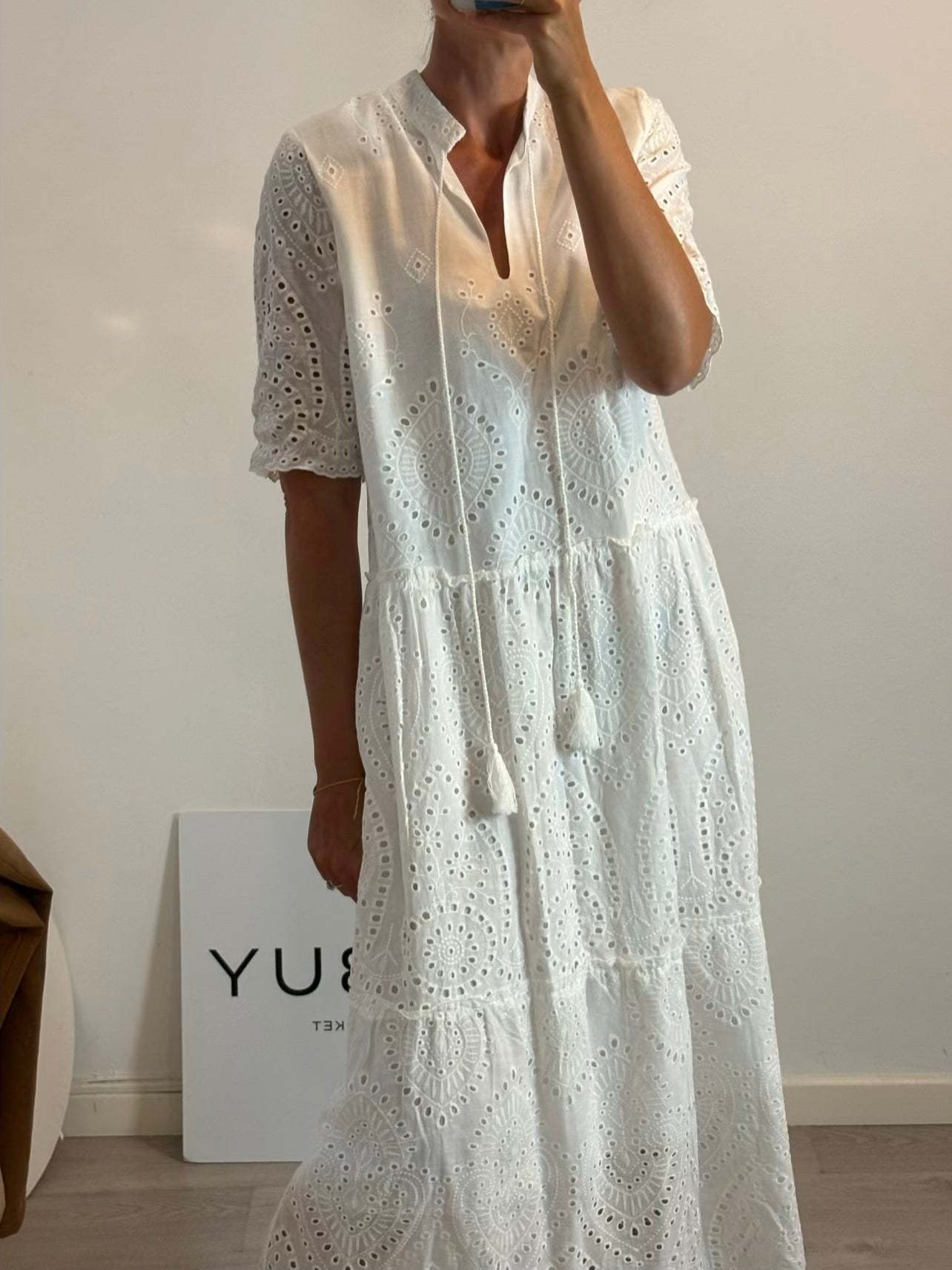 ZARA. Basic white T-shirt. TM