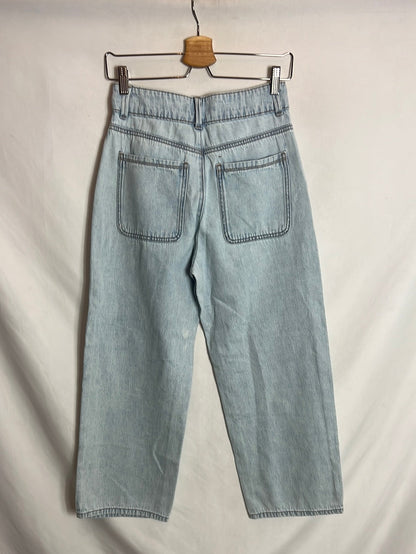 ZARA. Denim claro abotonado. T 36 (tara)