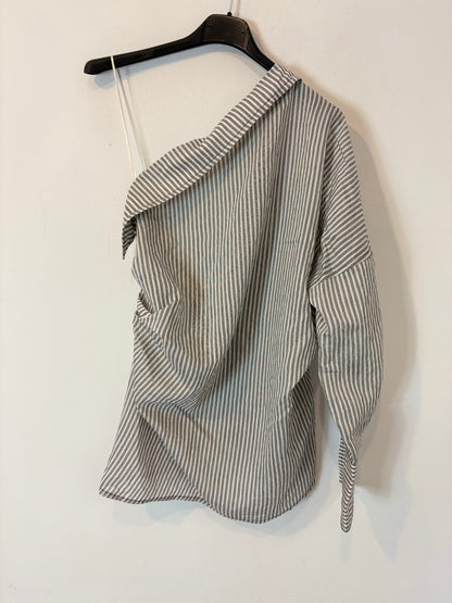 ZARA. Blusa rayas asimétrico T.xs