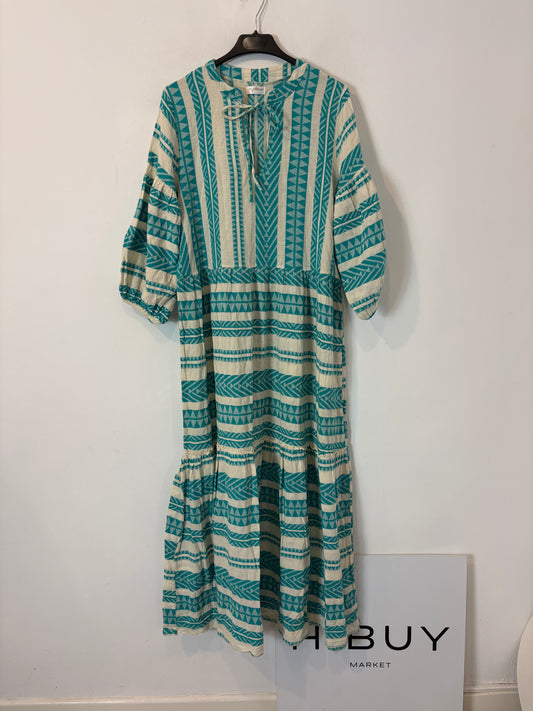 ROCK & GOLD. Vestido largo bordados en turquesa