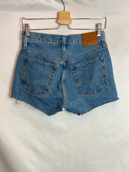 LEVI'S. Fringe denim shorts T.36