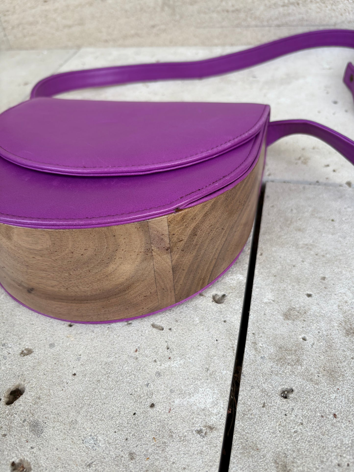 BAKARI. Bolso piel malva