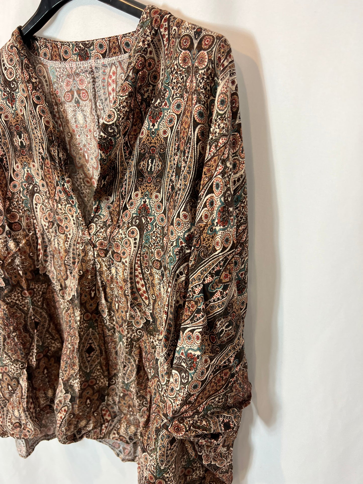 OTHERS. Brown print blouses TU(M)