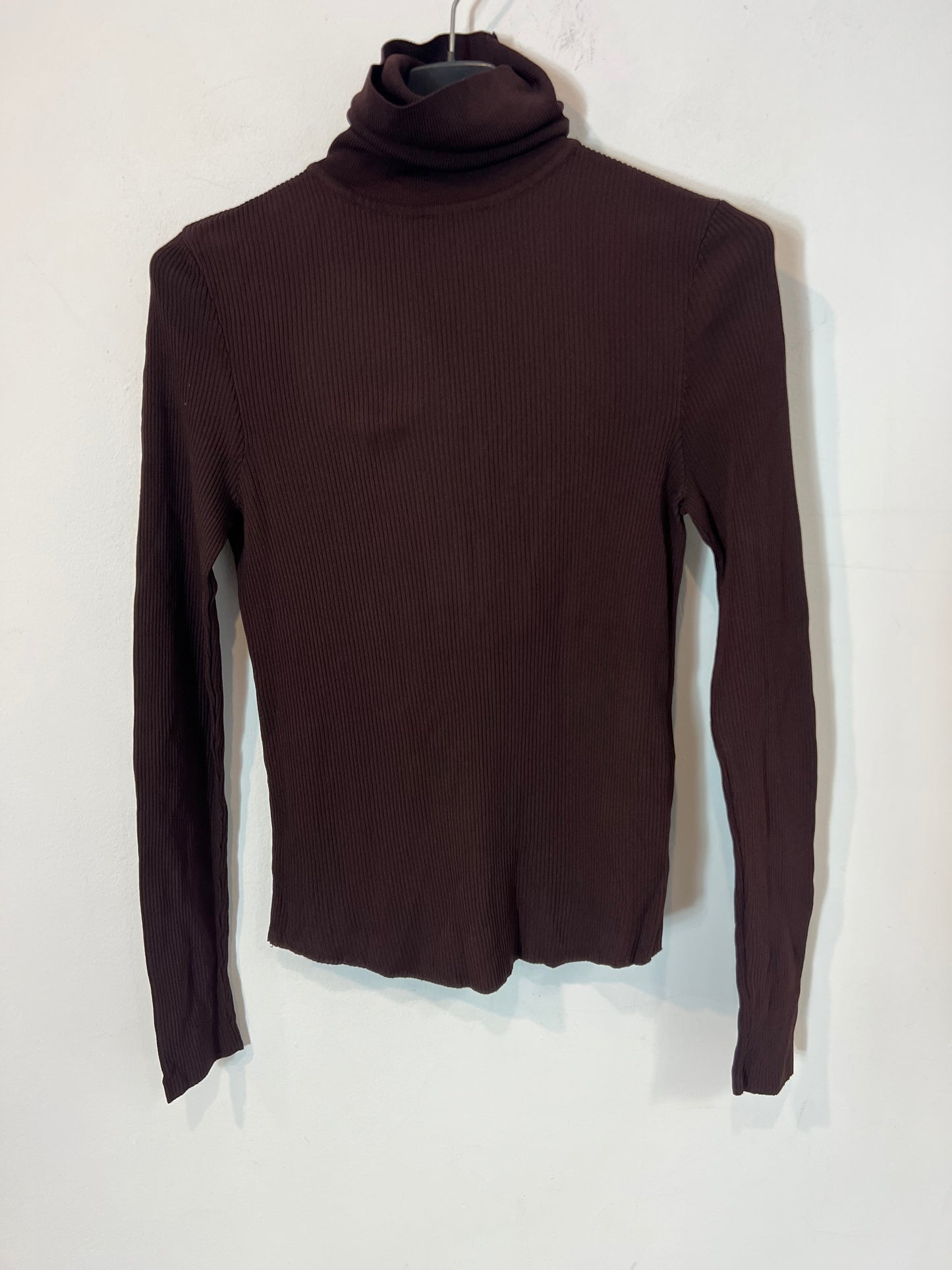 ZARA. Jersey/top marrón canalé T.m