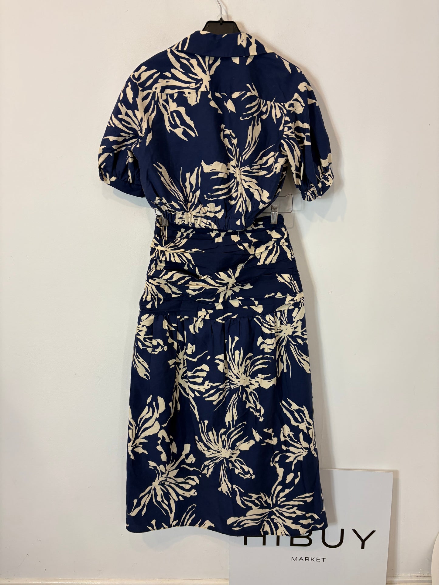 ZARA. Conjunto falda y blusa azul estampado