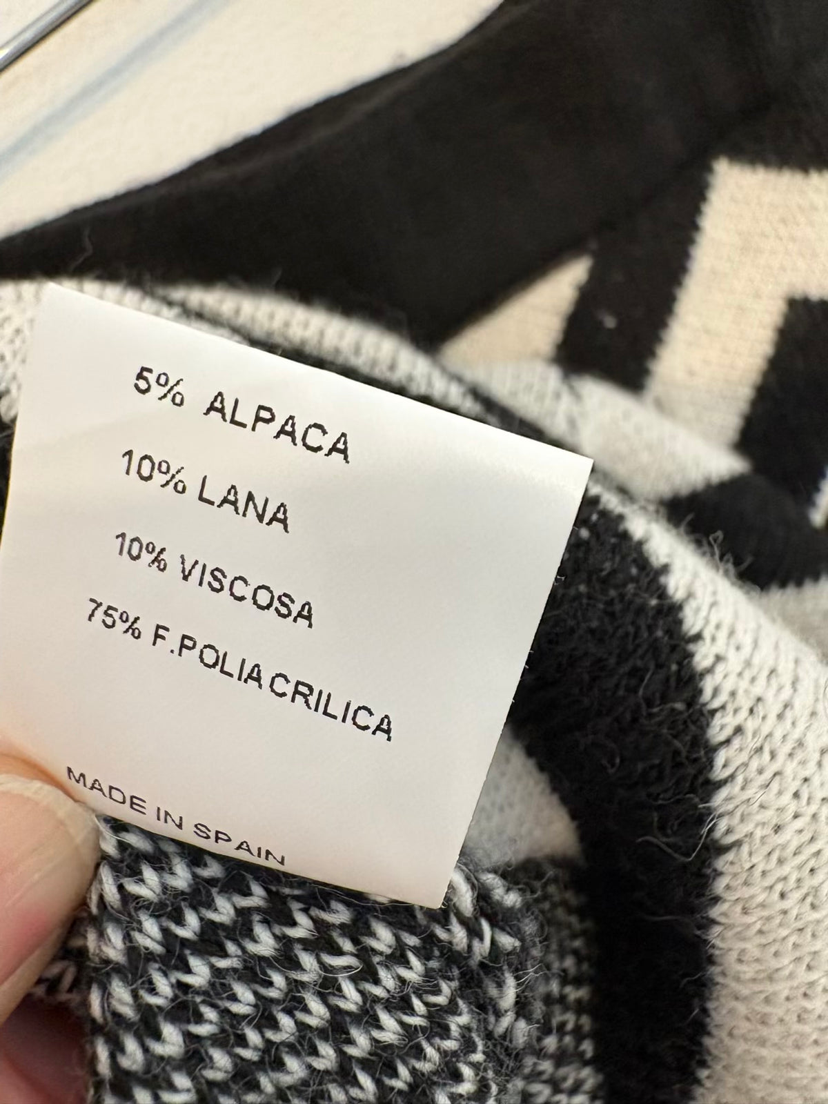 PANAMBI. Conjunto falda y jersey bicolor
