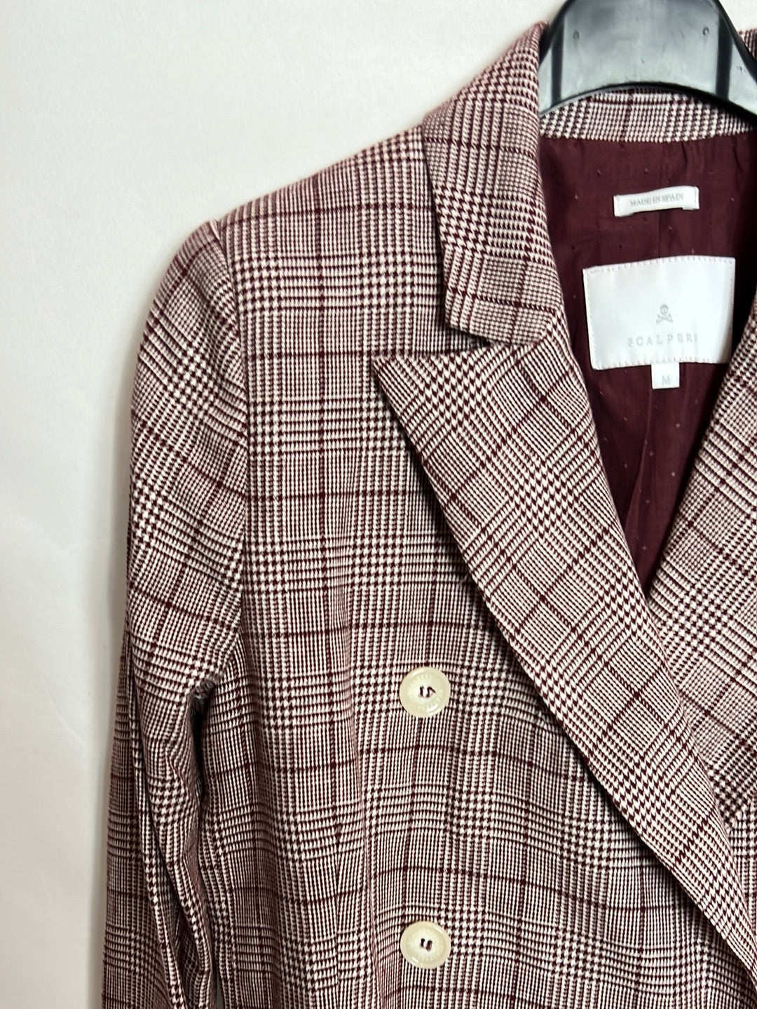 SCALPERS. Burgundy checked blazer. TM