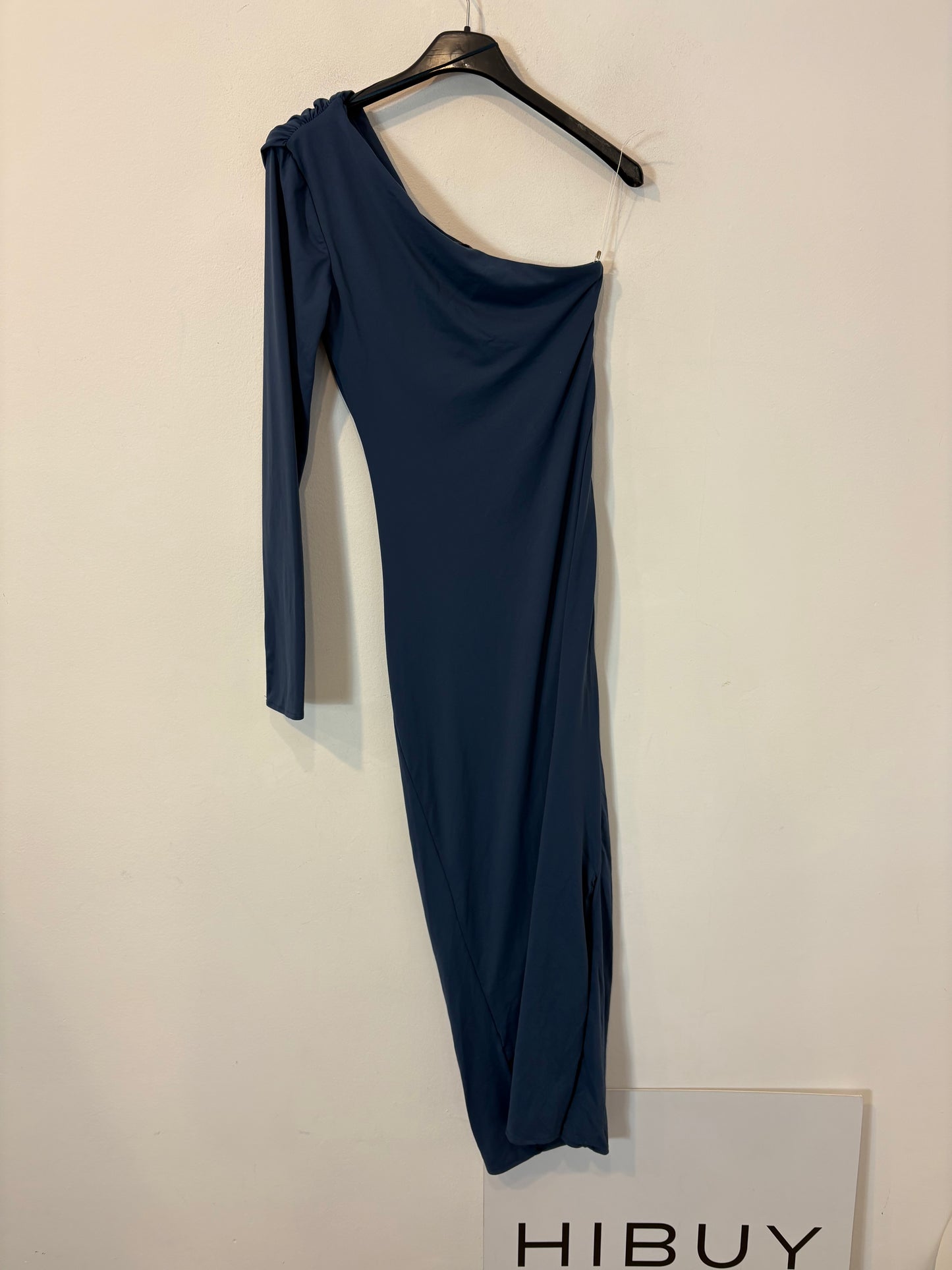 ZARA. Vestido largo azul asimétrico