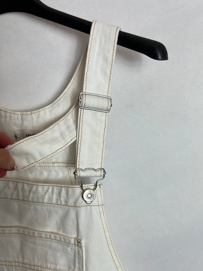 MANGO. Peto vaquero blanco costuras. T XS