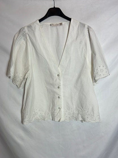 ZARA HOME. Short perforated morning blouse. TS