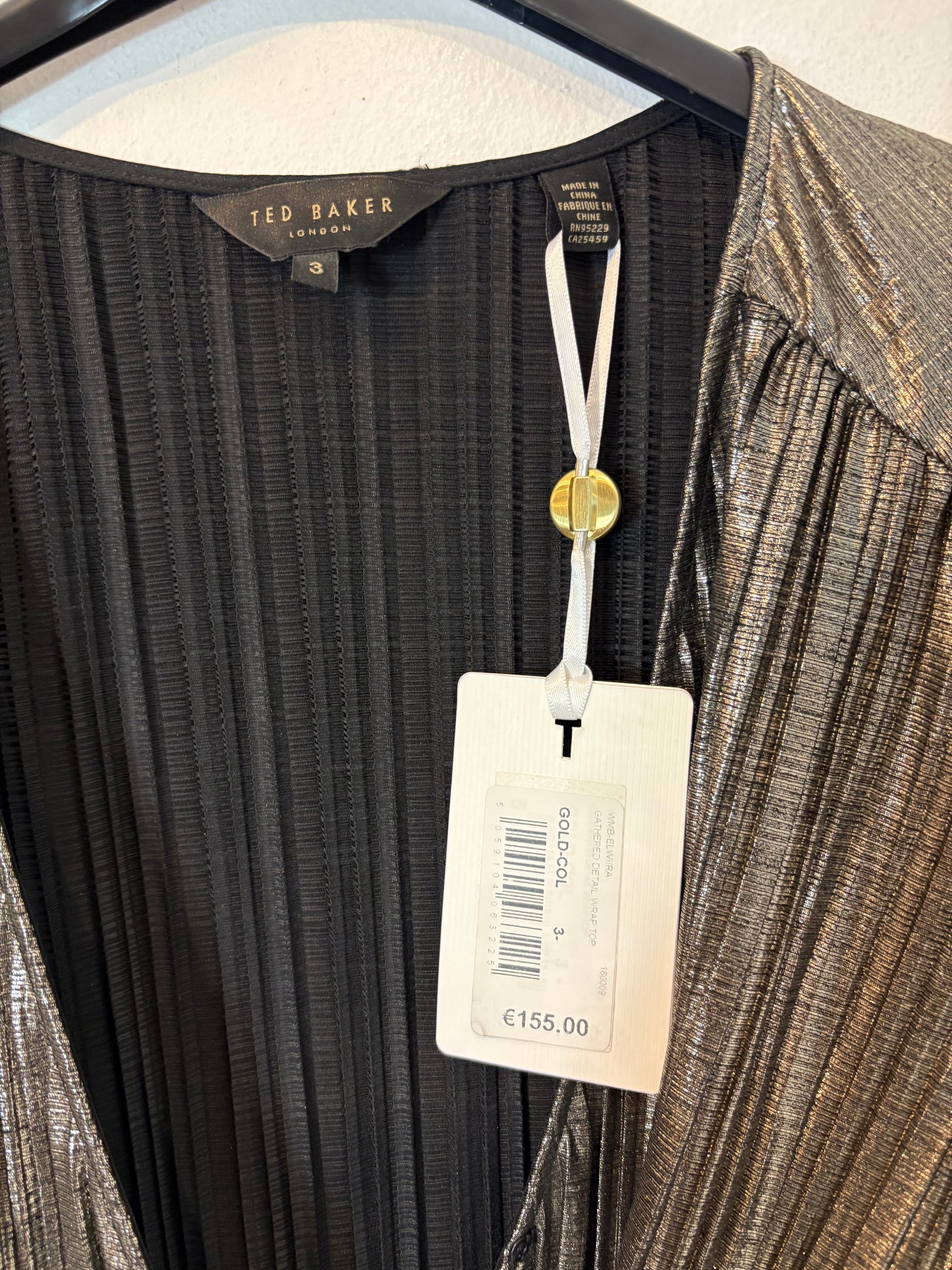 ZARA. Black stretch knit top. TL