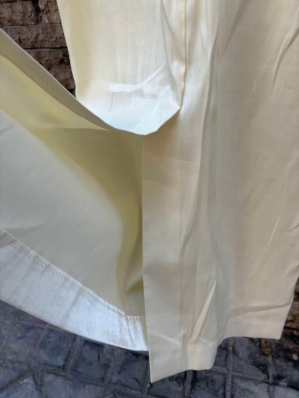JACQUEMUS. Vestido midi coctel