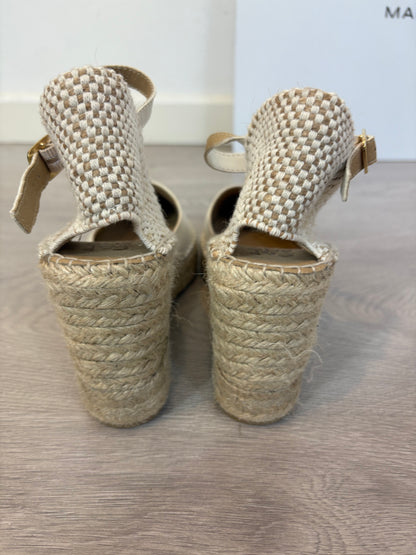 LATOUCHE. Sandalia esparto color crudo