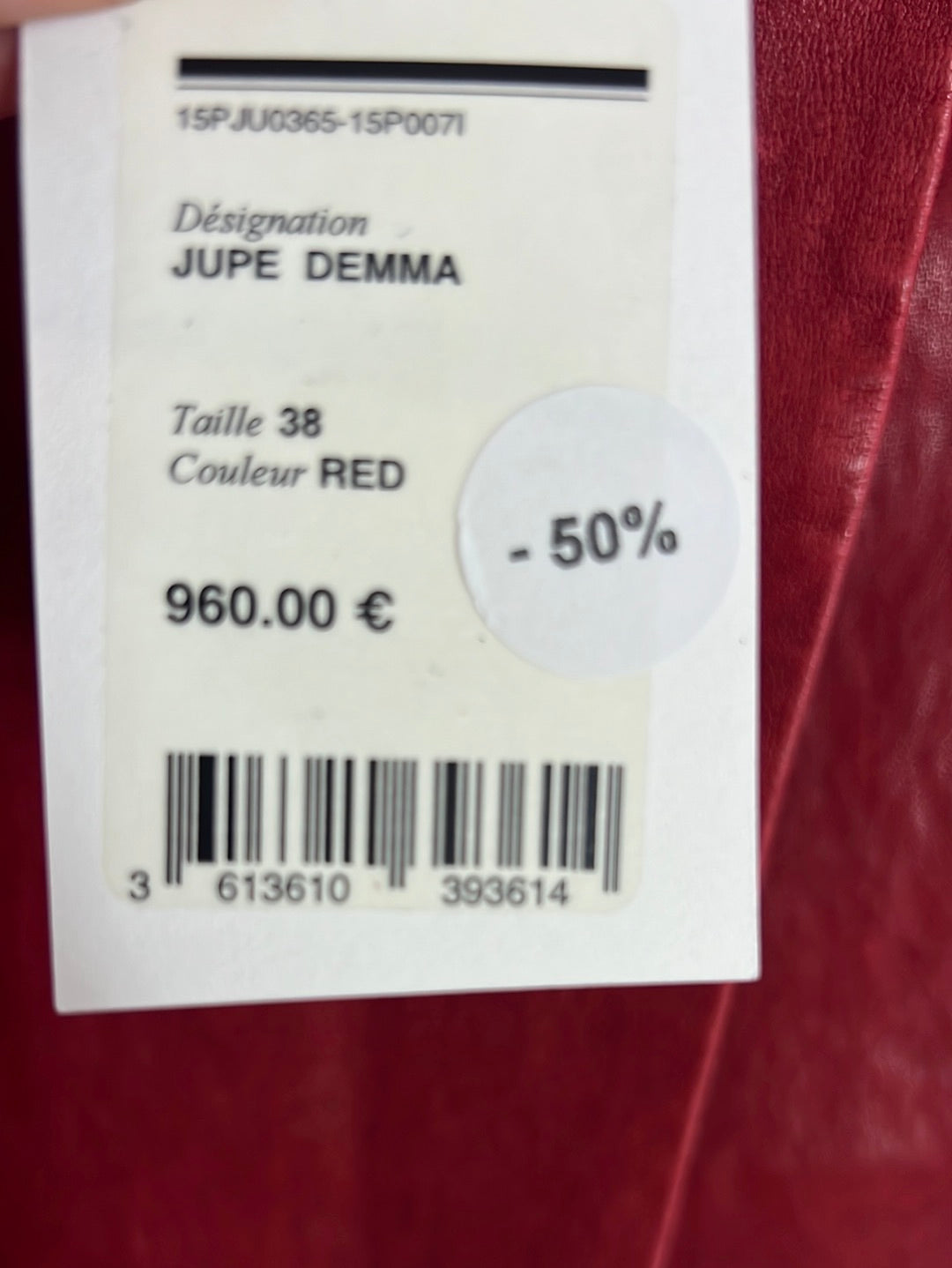 ISABEL MARANT. Falda corta piel roja oscuro. T 38