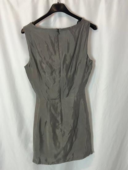 BY NIUMA. Gray textured dress with openings. T.S.