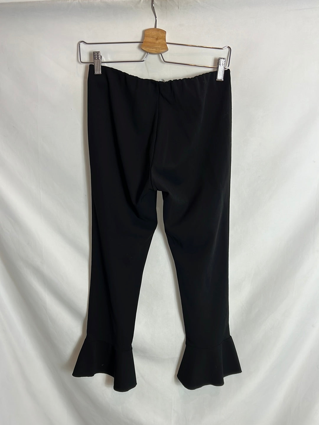 BROWNIE. Black leggings with ruffles Ts/m