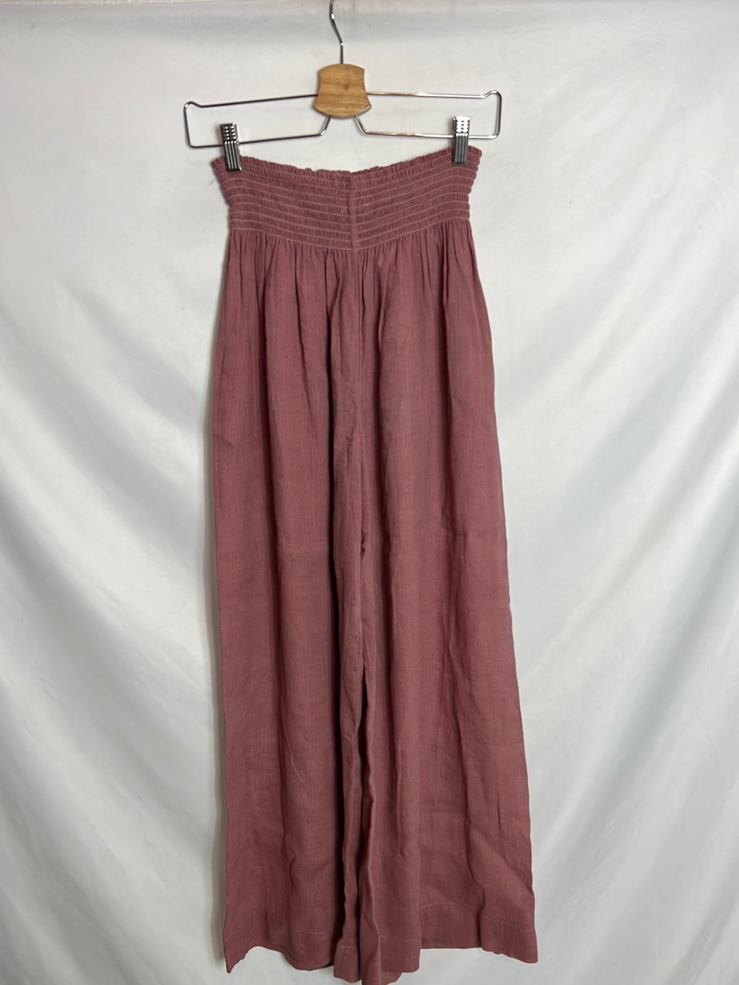 FORTE FORTE. A total look with a flowing pink blouse and trousers. Size 2(S)