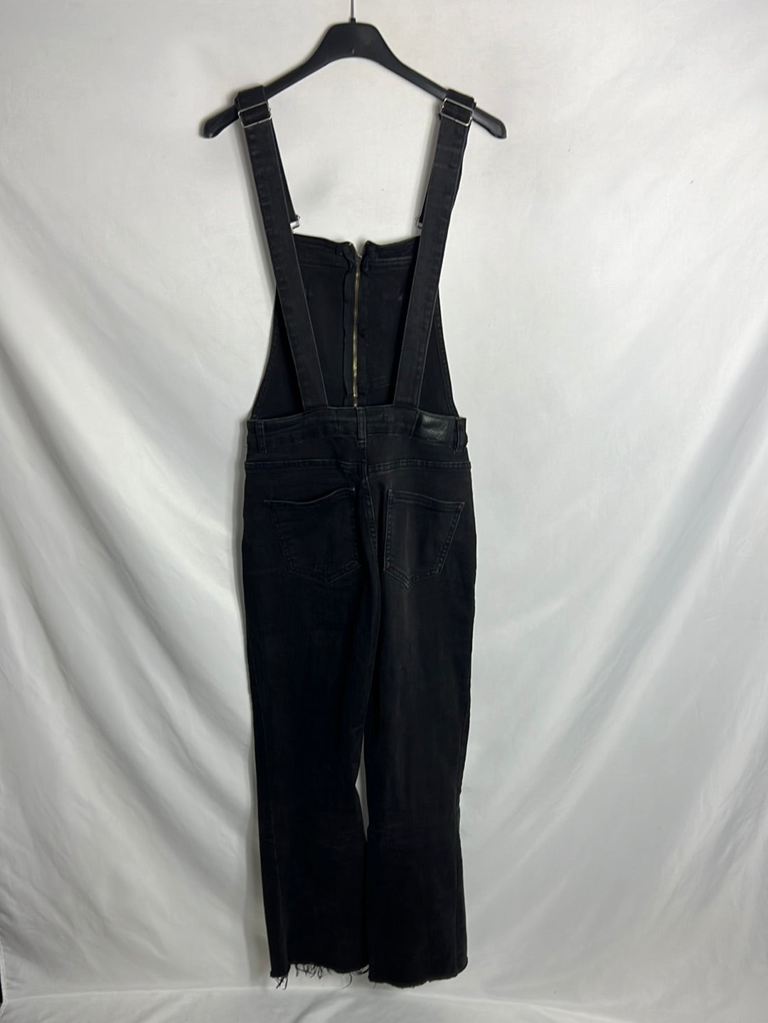 ZARA. Peto negro denim T.xs