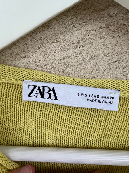 ZARA. Conjunto verde lima de punto T.s