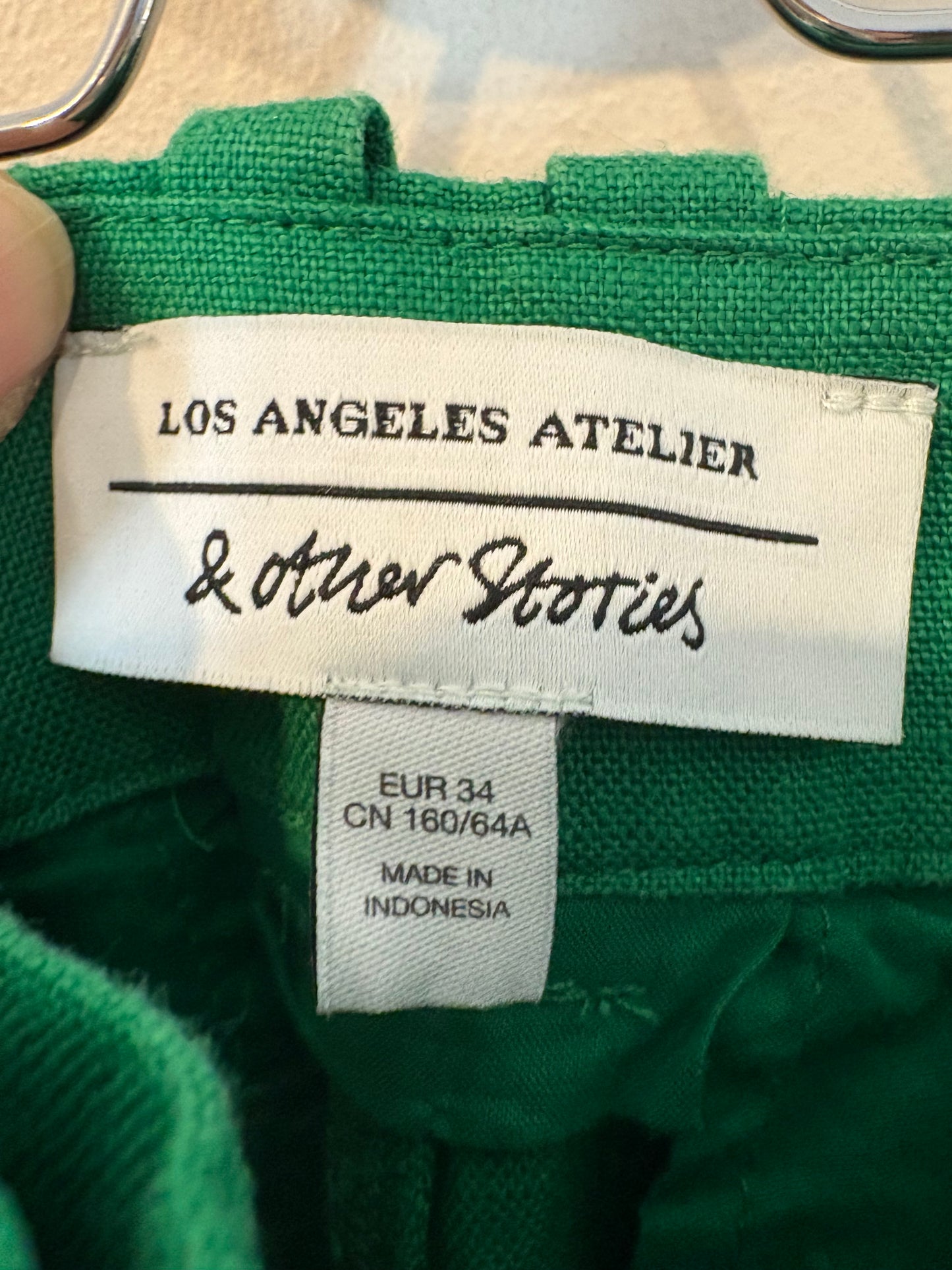 & OTHER STORIES. Pantalón pinzas lino