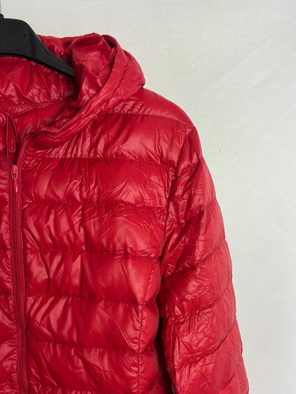 BENETTON. Plumas ligero rojo T.u(s)