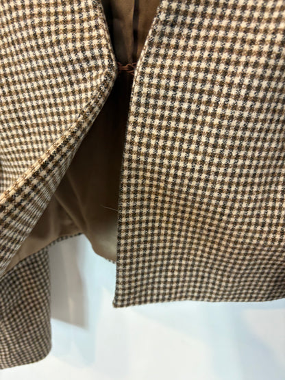 IQ. Checkered jacket with wool. TM