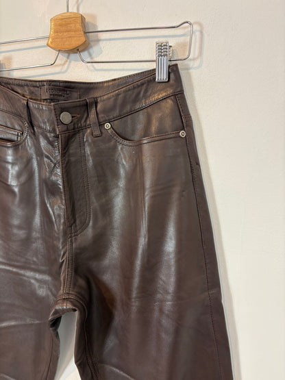 MONPIEL. Pantalón marrón piel