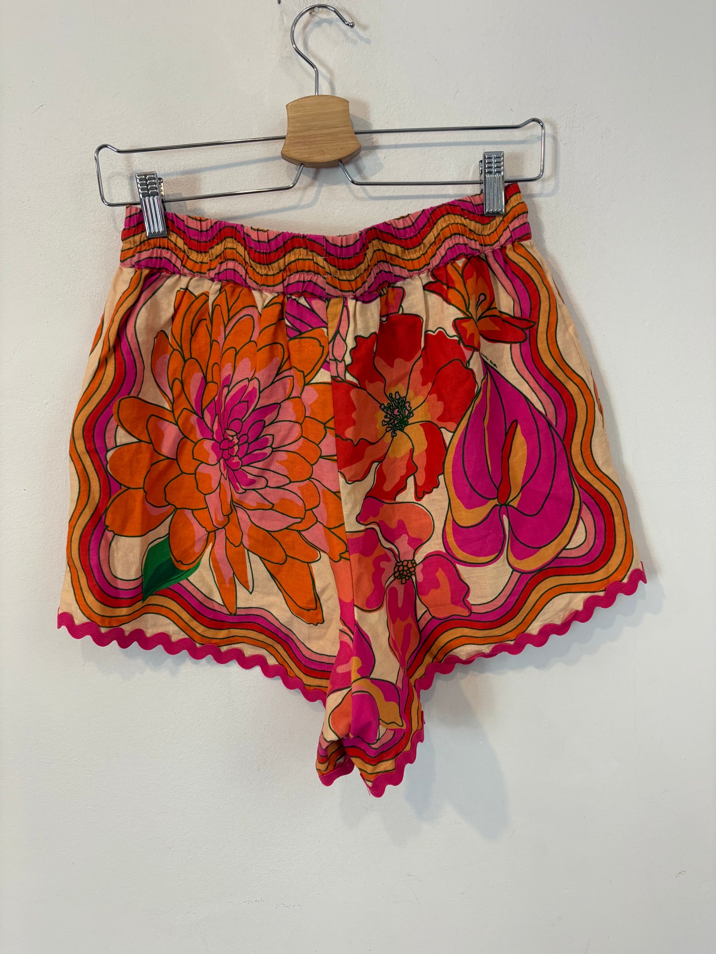 FARM RIO. Conjunto estampado fucsia