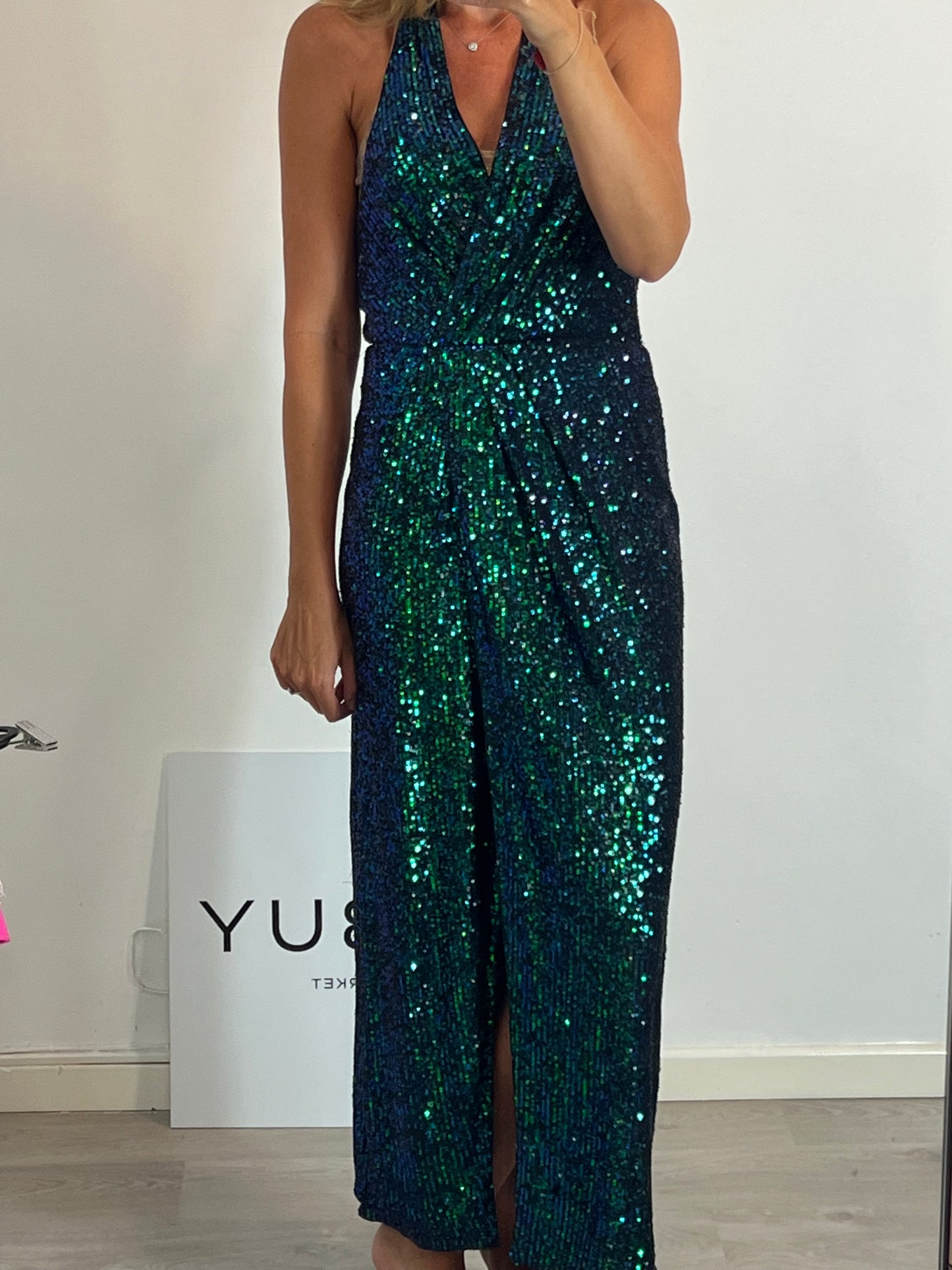 OTHERS. Long sequin dress TU(M)