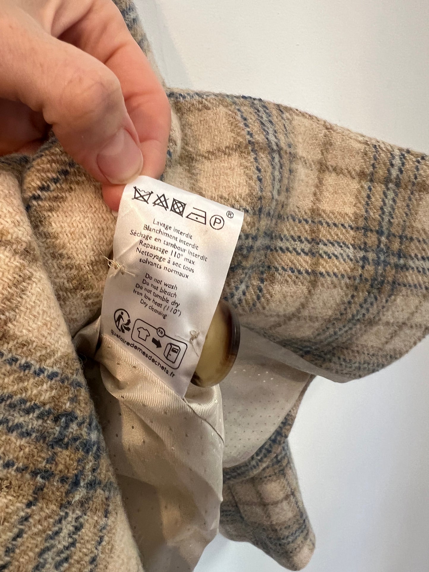 SÉZANE. Chaqueta beige cuadros lana T.34