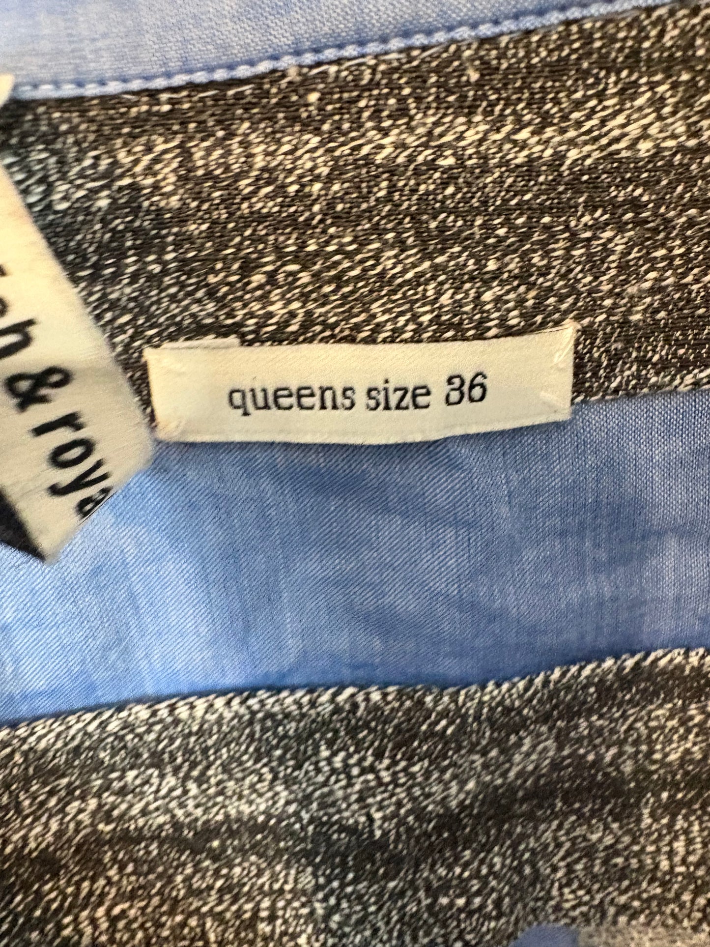 RICH&amp;ROYAL. Two-tone textured blouse. TS