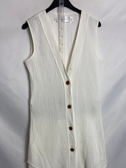 VICTORIA BECKHAM. Total look blanco textura T.36