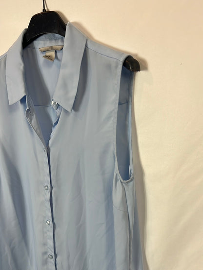 H&M. Blusa azul sin mangas T.38
