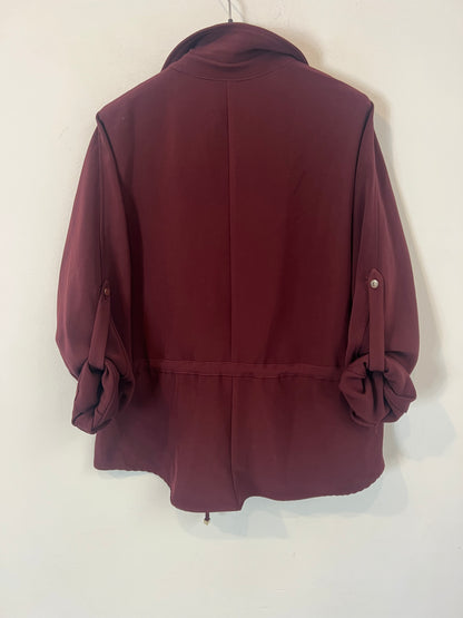 ZARA. Total look fluido burdeos. T M