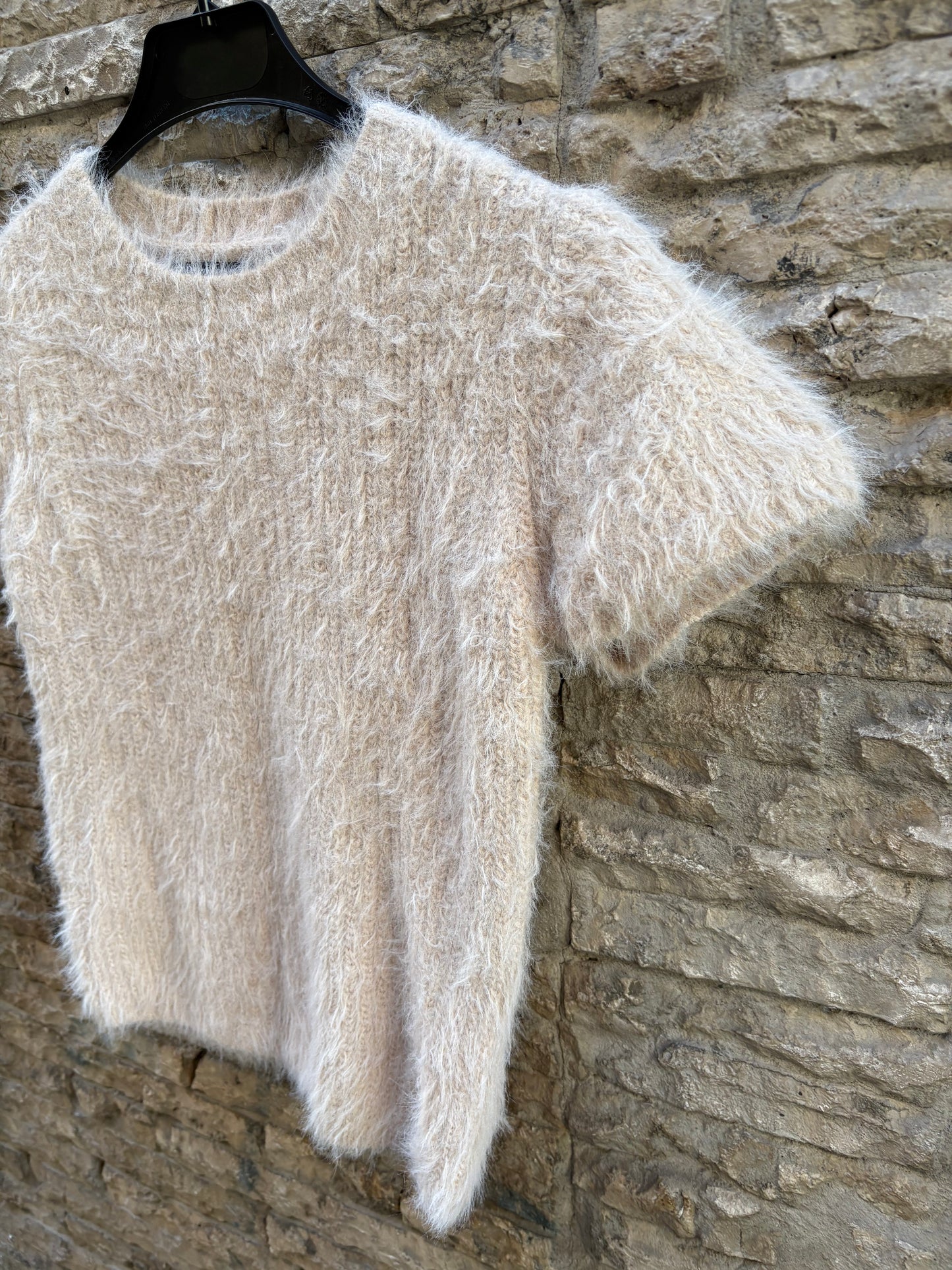 ZARA. Top beige textura pelito