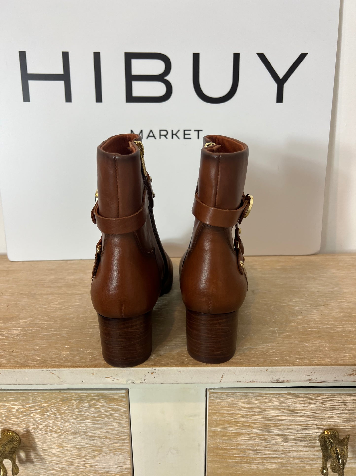 PIKOLINO. Camel studded ankle boots, size 38