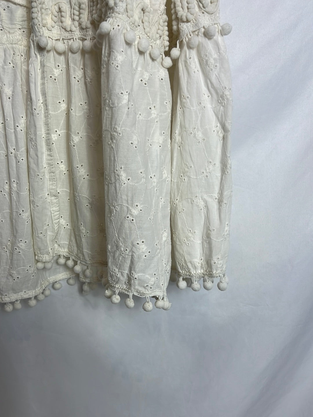 TEX. Ecru openwork overshirt. TL