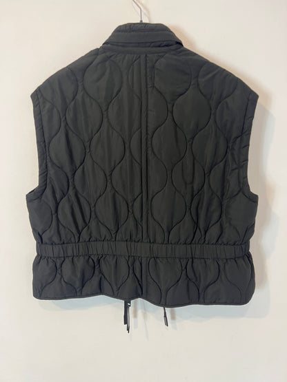 ZARA. plumas negro sin mangas T.s