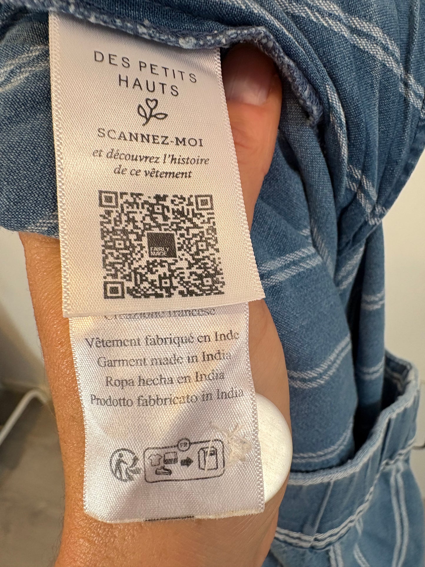 DES PETITS HAUTS. Conjunto denim ligero rayas