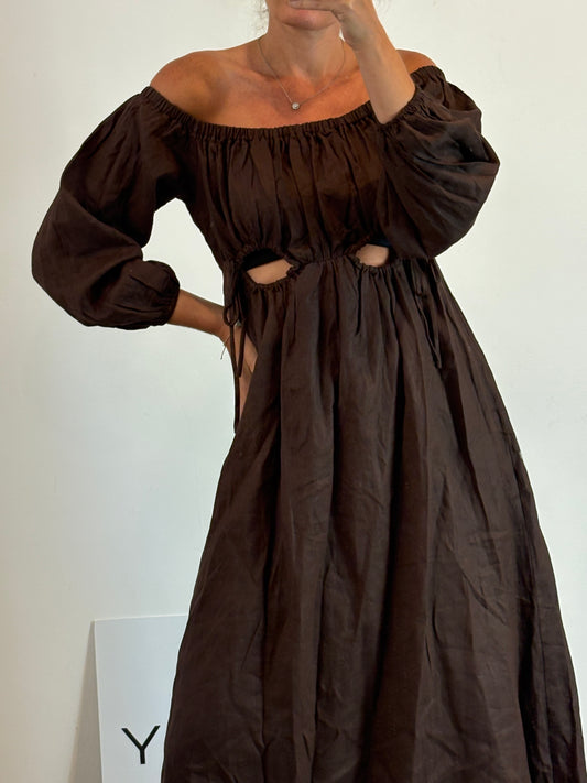 DISSH.Vestido largo aperturas T.36