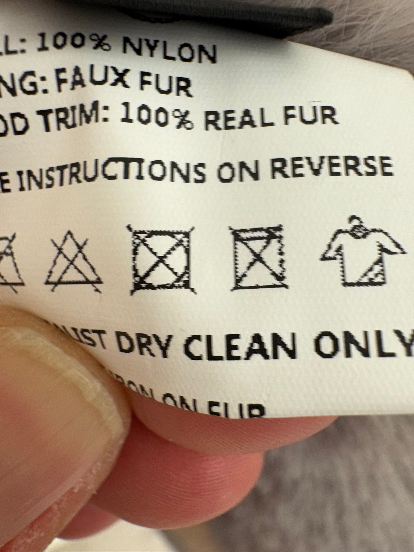 DUCIE. Parka gris pelo natural