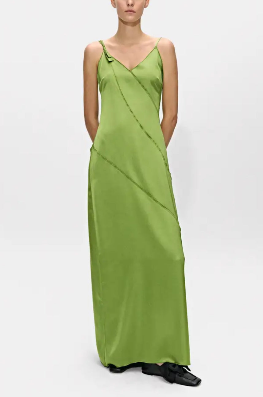 GALA & PARFOIS. Vestido largo verde satinado