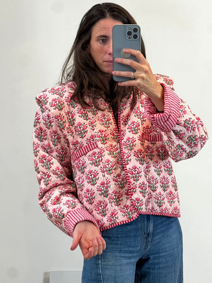 COOSY. Chaqueta estampada acolchada