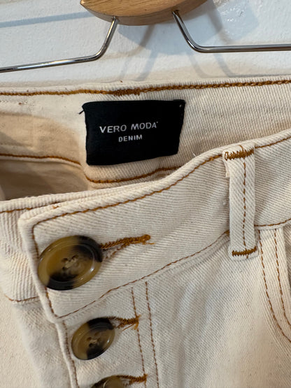 SEE FASHION. Straight buttoned beige denim. T 38